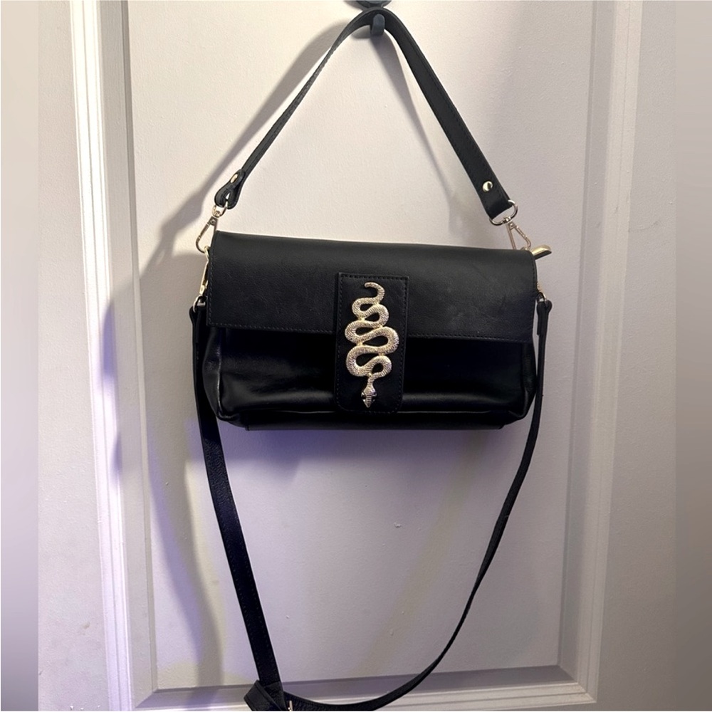 House of Harlow 1960 Designer Black Leather Designer Purse w Gold Snake Detail - Picture 9 of 9